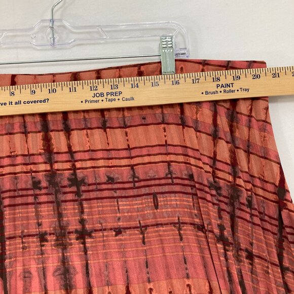 Lisa Rinna size 1X Red Black Abstract Print Soft Flowy Side Zip Midi Skirt - Picture 7 of 11